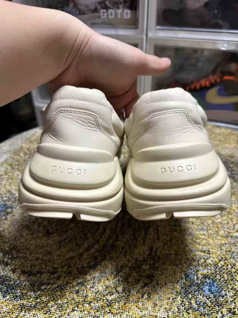 Gucci gucci lowtop sneakers size 11 Size US 11 / EU 44 - 5 Thumbnail