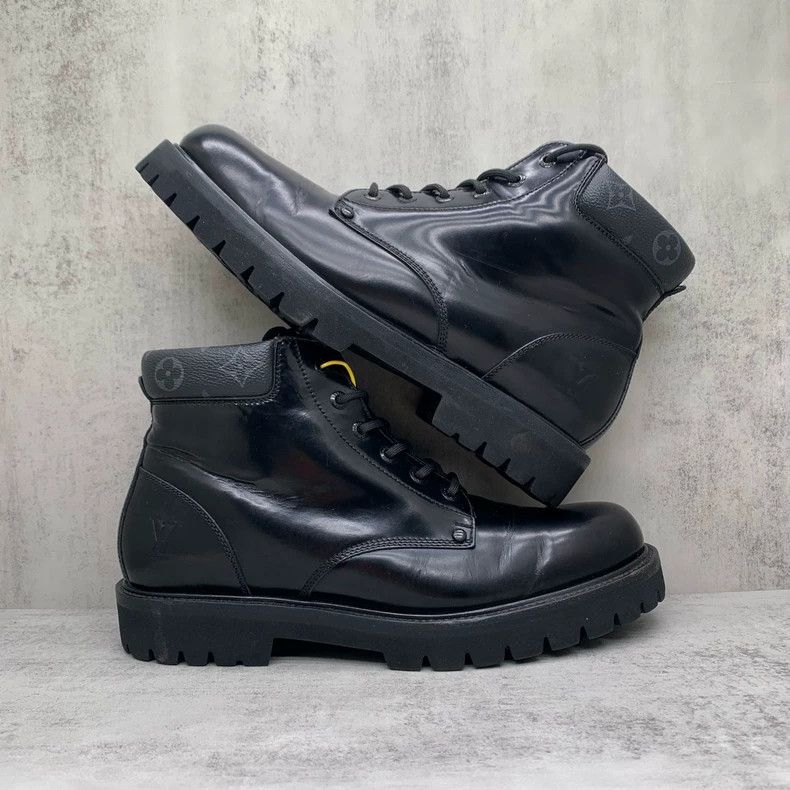 Louis Vuitton lv black high top martin boots Size US 10 / EU 43 - 2 Thumbnail