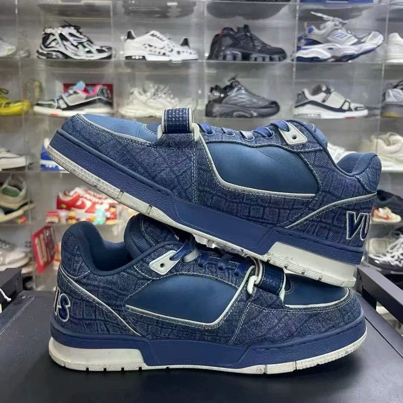 Louis Vuitton lv trainer blue denim sneakers Size US 8 / EU 41 - 5 Thumbnail