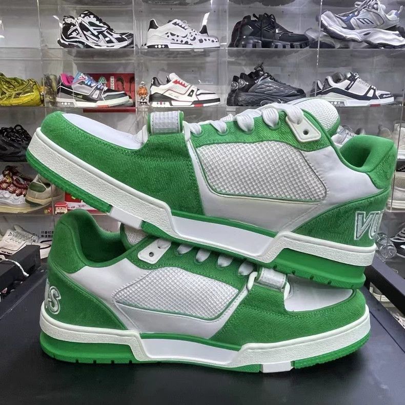 Louis Vuitton Lv trainer white green sneakers Size US 8 / EU 41 - 3 Thumbnail