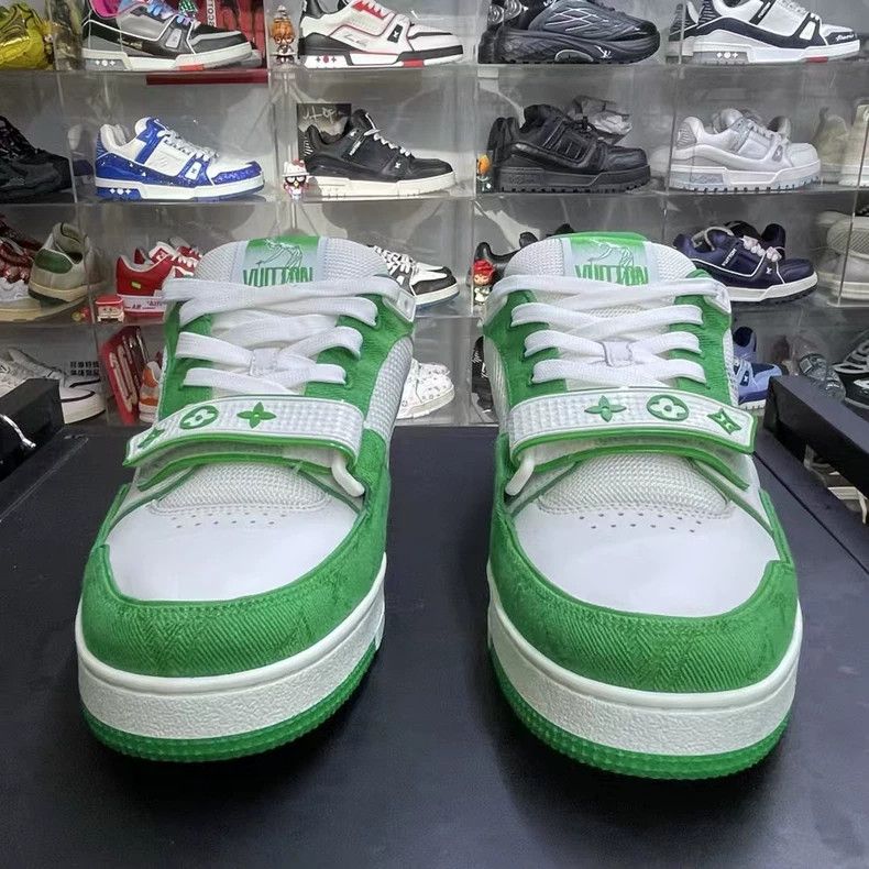 Louis Vuitton Lv trainer white green sneakers Size US 8 / EU 41 - 5 Thumbnail