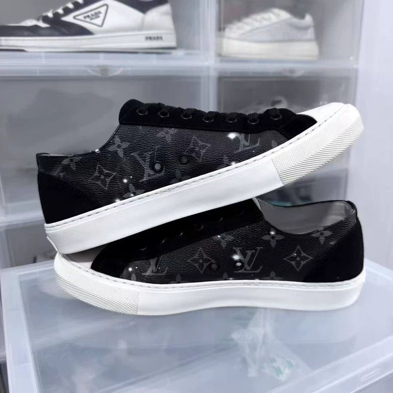 Louis Vuitton lv black monogram lowtop sneakers Size US 7.5 / EU 40-41 - 2 Thumbnail