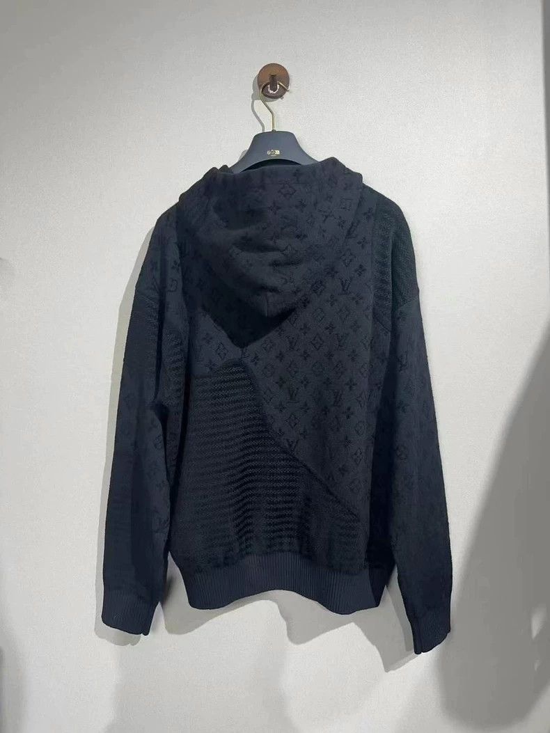 Louis Vuitton LOUIS VUITTON SS25 hooded long-sleeve Size US L / EU 52-54 / 3 - 2 Thumbnail