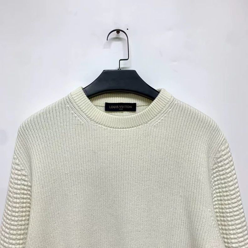 Louis Vuitton Lv nigo embroidery knit sweater Size US L / EU 52-54 / 3 - 2 Thumbnail