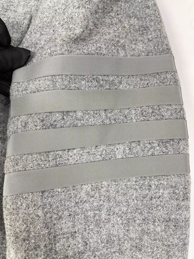 Thom Browne thom browne gray wool blazer Size US S / EU 44-46 / 1 - 3 Thumbnail