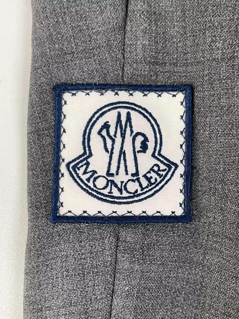Moncler Moncler gray casual trousers Size US 28 / EU 44 - 3 Thumbnail