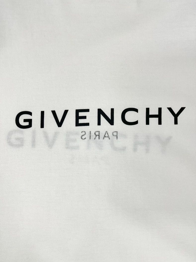 Givenchy Givenchy White Short Sleeve T - Shirt Size US XL / EU 56 / 4 - 3 Thumbnail