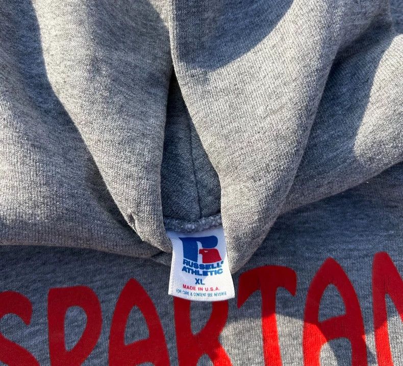 Vintage vintage russell 90's hoodie Size US L / EU 52-54 / 3 - 5 Thumbnail