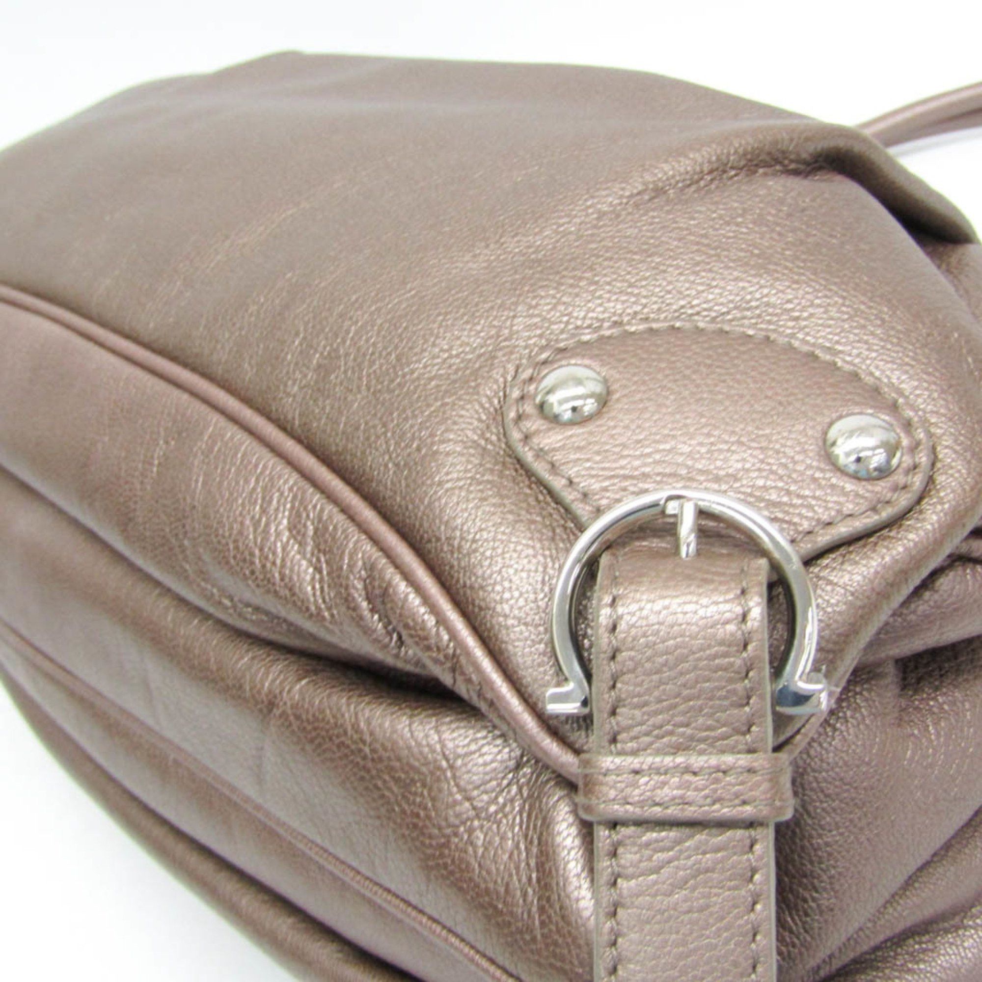 Salvatore Ferragamo Salvatore Ferragamo Gancini FZ 21 A305 Women's Leather Shoulder Bag Metallic Beige,Metallic Pink Size ONE SIZE - 6 Thumbnail