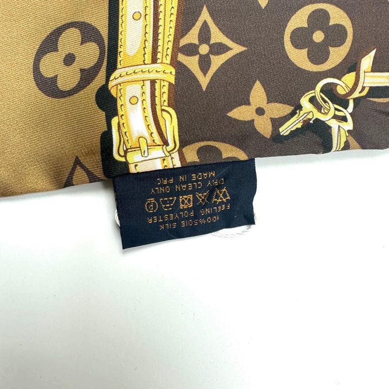 Louis Vuitton LV classic monogram silk scarf Size ONE SIZE - 4 Thumbnail