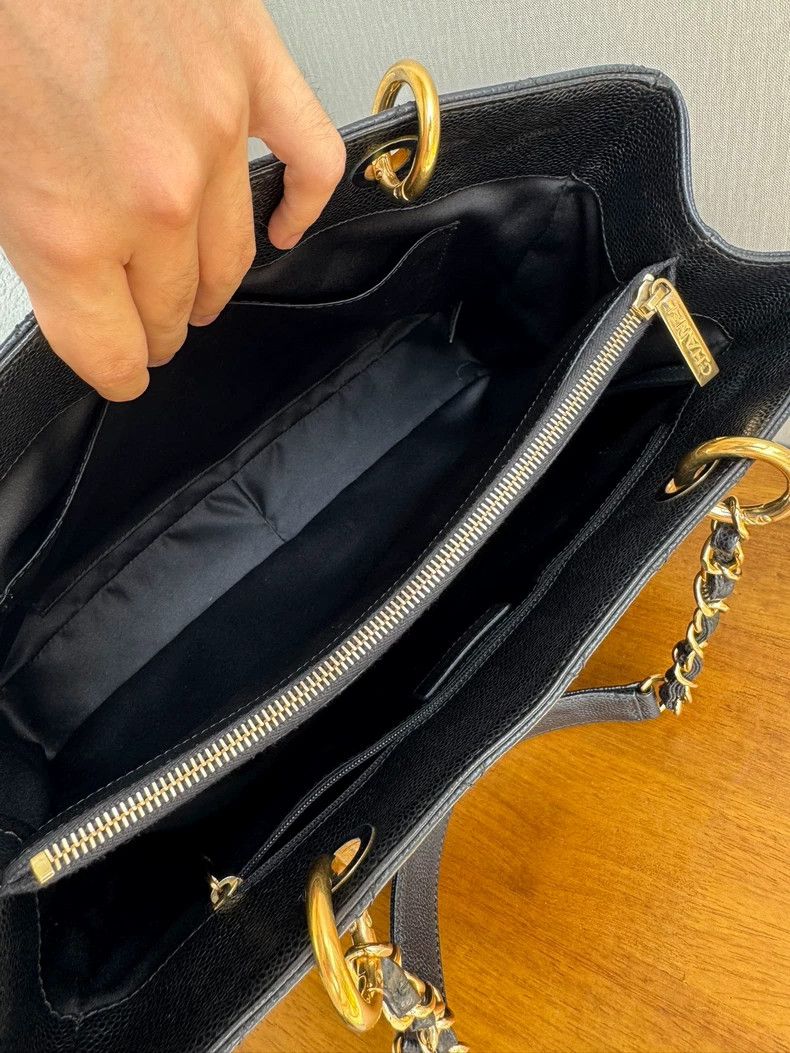 Chanel Chanel Black Caviar GST Tote Bag Size ONE SIZE - 5 Thumbnail