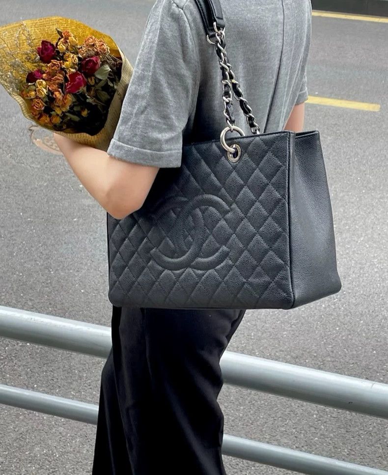 Chanel Chanel Black Caviar GST Tote Bag Size ONE SIZE - 9 Thumbnail