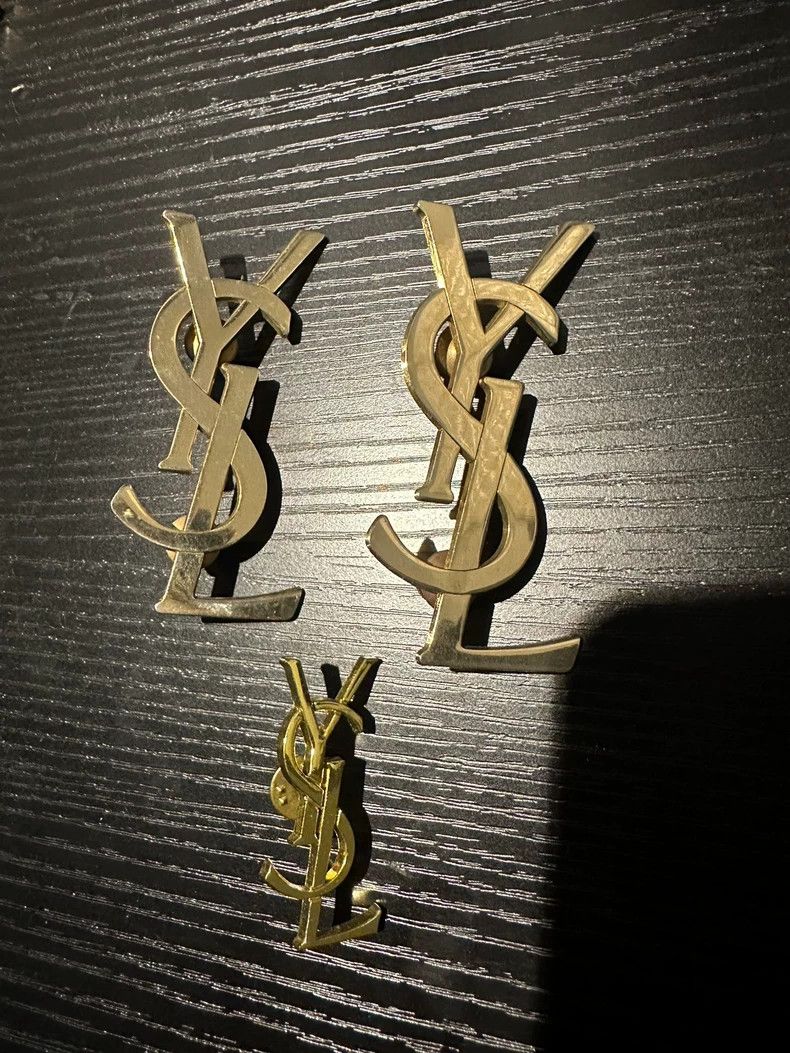 Yves Saint Laurent vintage ysl large logo brooch Size ONE SIZE - 3 Thumbnail
