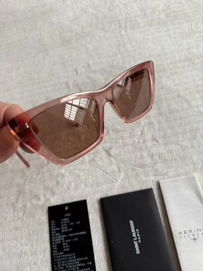 Yves Saint Laurent saint laurent sunglasses, 2 colors Size ONE SIZE - 7 Thumbnail