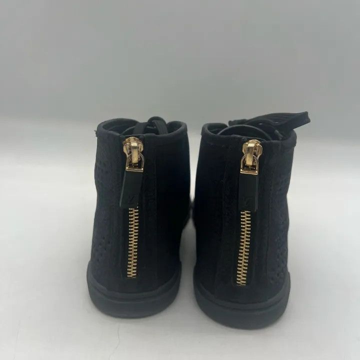 Louis Vuitton Louis Vuitton Black Casual Lace-Up Sneakers 0079 Size US 5 / IT 35 - 5 Thumbnail