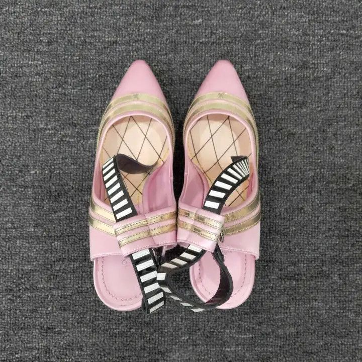 Louis Vuitton Louis Vuitton Pink High Heels for Women 0079 Size US 6 / IT 36 - 8 Thumbnail