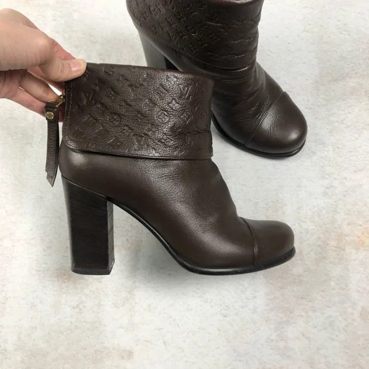Louis Vuitton Louis Vuitton Stylish Brown Leather Heeled Boots 0079 Size US 6 / IT 36 - 3 Thumbnail