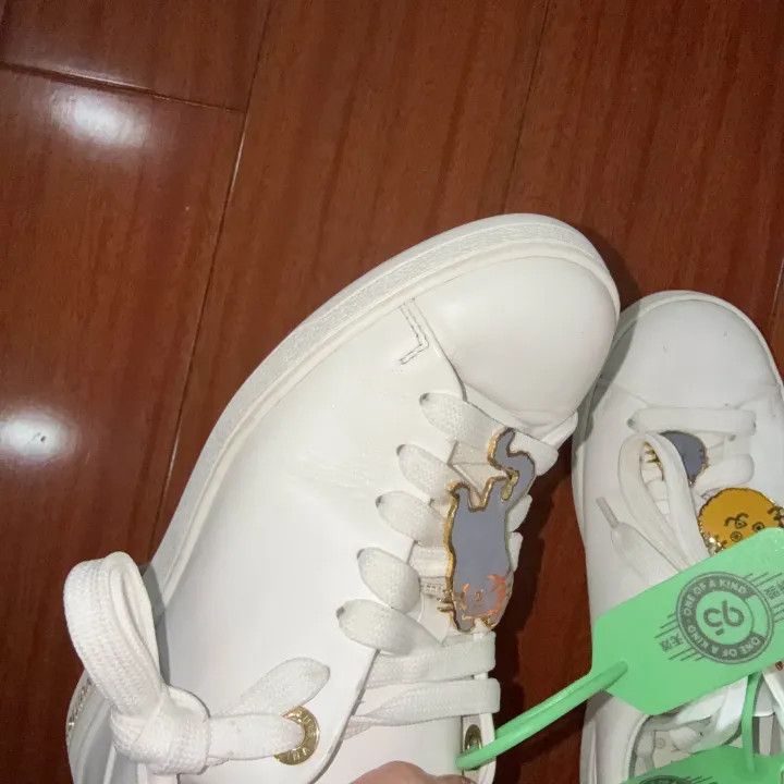 Louis Vuitton Louis Vuitton Frontrow Cat Illustration White Sneakers 0079 Size US 5 / IT 35 - 6 Thumbnail