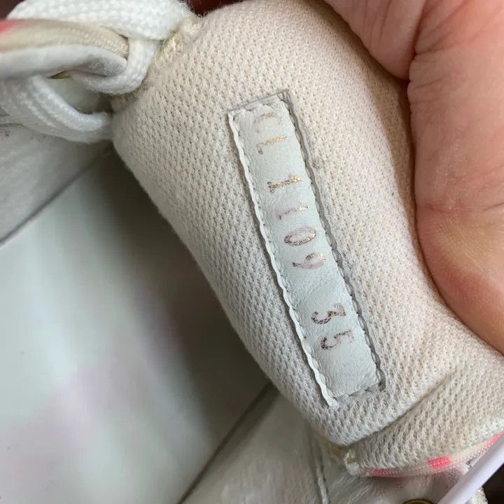 Louis Vuitton Louis Vuitton Pink and White Stellar Sneakers 0079 Size US 5 / IT 35 - 11 Thumbnail