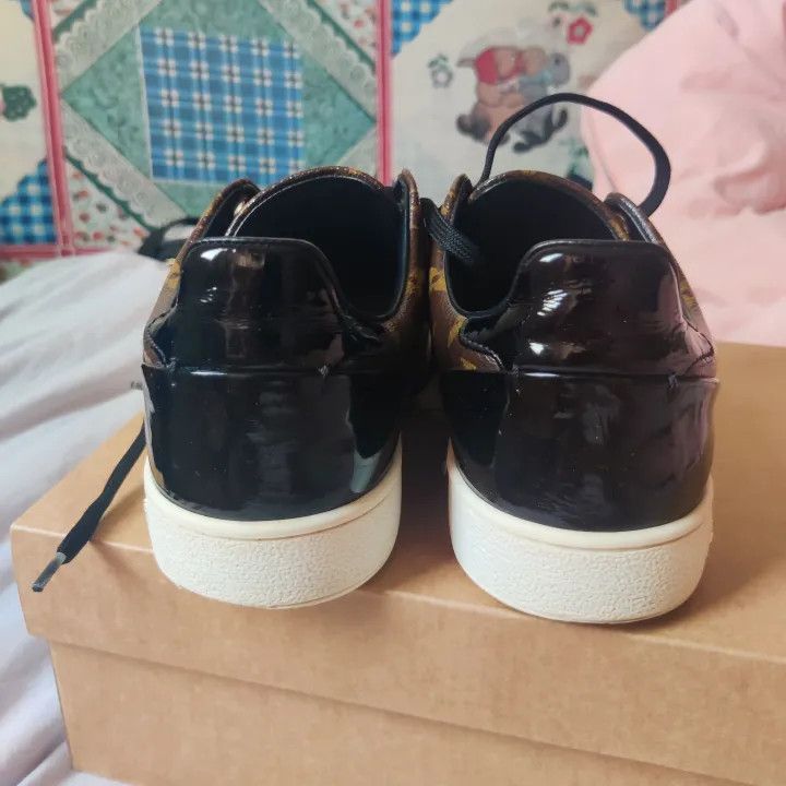 Louis Vuitton Louis Vuitton Frontrow Monogram Low Top Sneakers 0079 Size US 6 / IT 36 - 5 Thumbnail