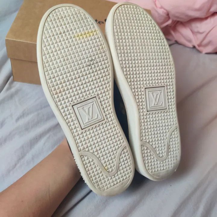 Louis Vuitton Louis Vuitton Frontrow Monogram Low Top Sneakers 0079 Size US 6 / IT 36 - 6 Thumbnail