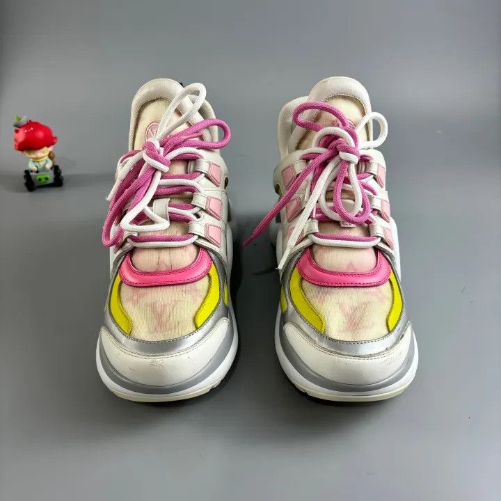 Louis Vuitton Louis Vuitton Archlight Low-top Sneakers for Women 0079 Size US 6 / IT 36 - 2 Thumbnail