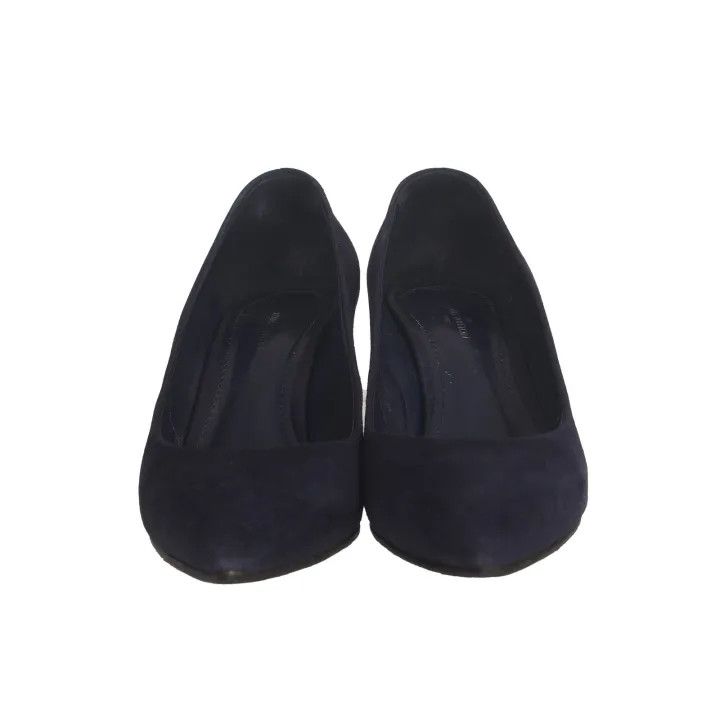 Louis Vuitton Louis Vuitton Black Suede Pointed Heels 0079 Size US 6 / IT 36 - 2 Thumbnail