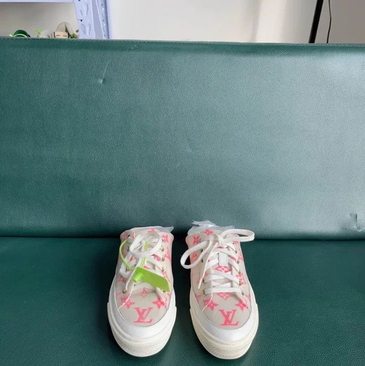 Louis Vuitton Louis Vuitton Stellar Monogram Pink Slip-On Sneakers 0079 Size US 5 / IT 35 - 2 Thumbnail