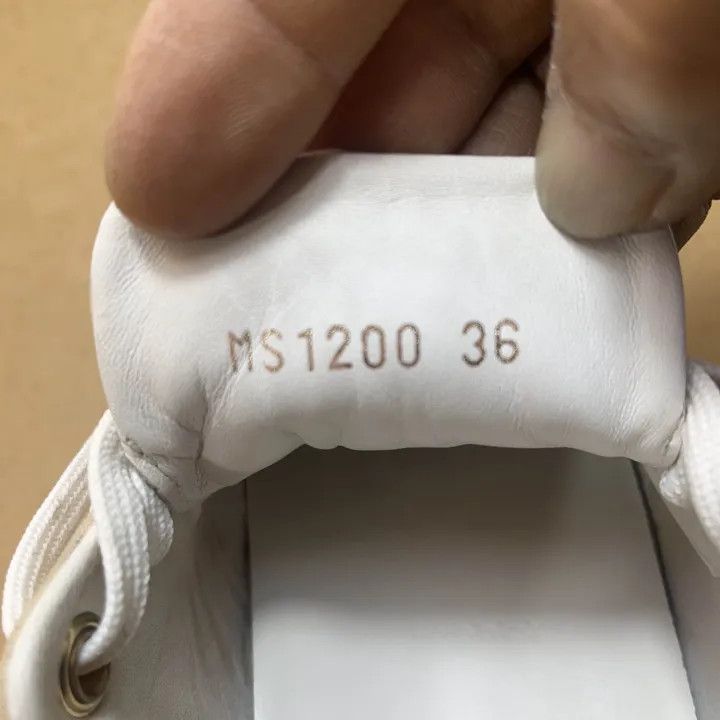 Louis Vuitton Louis Vuitton Frontrow Low-top Sneakers for Women 0079 Size US 6 / IT 36 - 5 Thumbnail