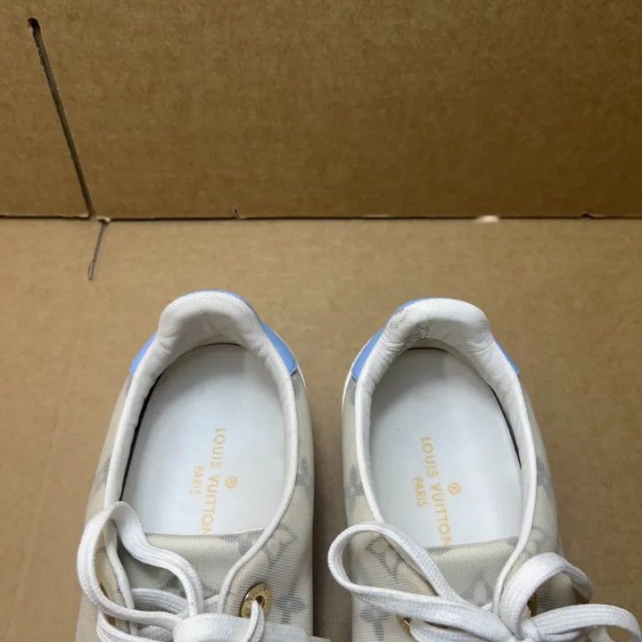 Louis Vuitton Louis Vuitton Frontrow Low-top Sneakers for Women 0079 Size US 6 / IT 36 - 10 Thumbnail