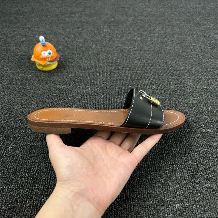 Louis Vuitton Louis Vuitton Lock Slide Sandals in Black Brown 0079 Size US 5 / IT 35 - 3 Thumbnail