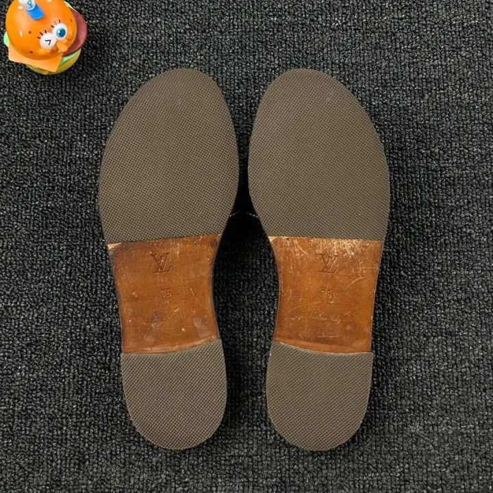 Louis Vuitton Louis Vuitton Lock Slide Sandals in Black Brown 0079 Size US 5 / IT 35 - 6 Thumbnail