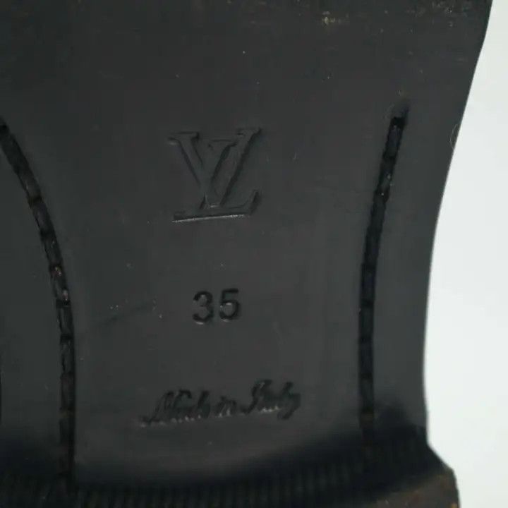Louis Vuitton Louis Vuitton Black Leather Ankle Boots for Women 0079 Size US 5 / IT 35 - 14 Thumbnail
