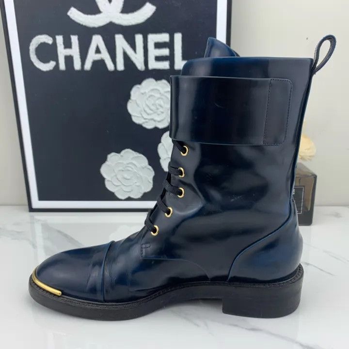 Louis Vuitton Louis Vuitton Navy Lace-Up Ankle Boots 0079 Size US 6 / IT 36 - 6 Thumbnail