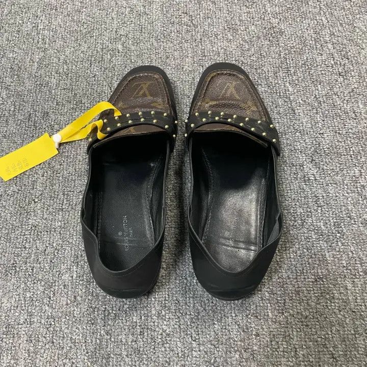 Louis Vuitton Louis Vuitton Stylish Colorful Loafers for Women 0079 Size US 6 / IT 36 - 3 Thumbnail