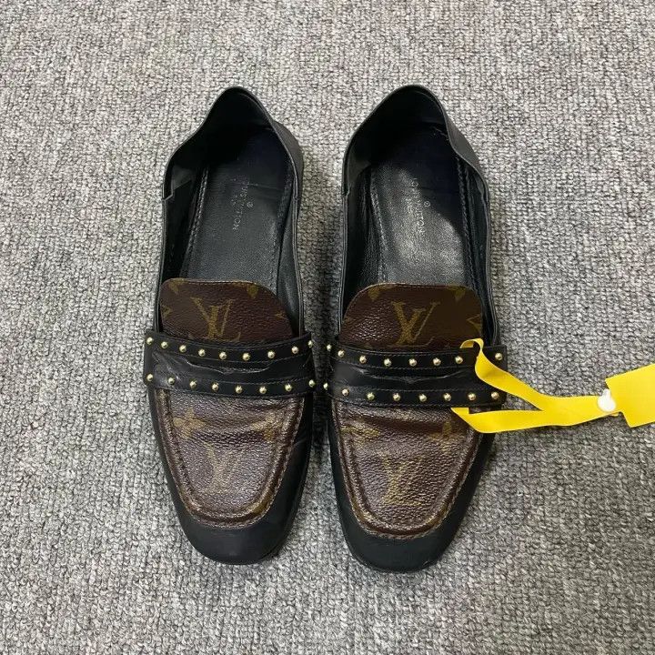 Louis Vuitton Louis Vuitton Stylish Colorful Loafers for Women 0079 Size US 6 / IT 36 - 2 Thumbnail
