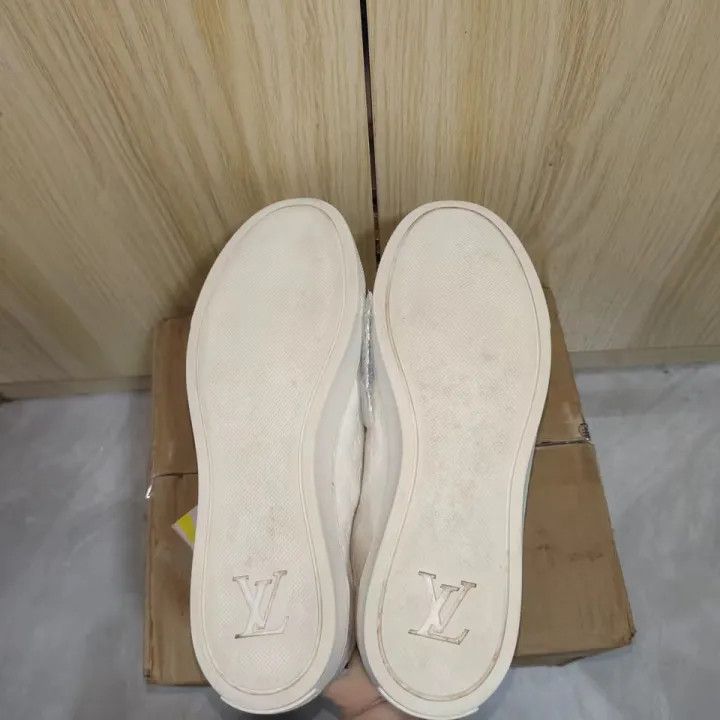 Louis Vuitton Louis Vuitton Low-Top Slip-Resistant Sneakers 0079 Size US 6 / IT 36 - 4 Thumbnail