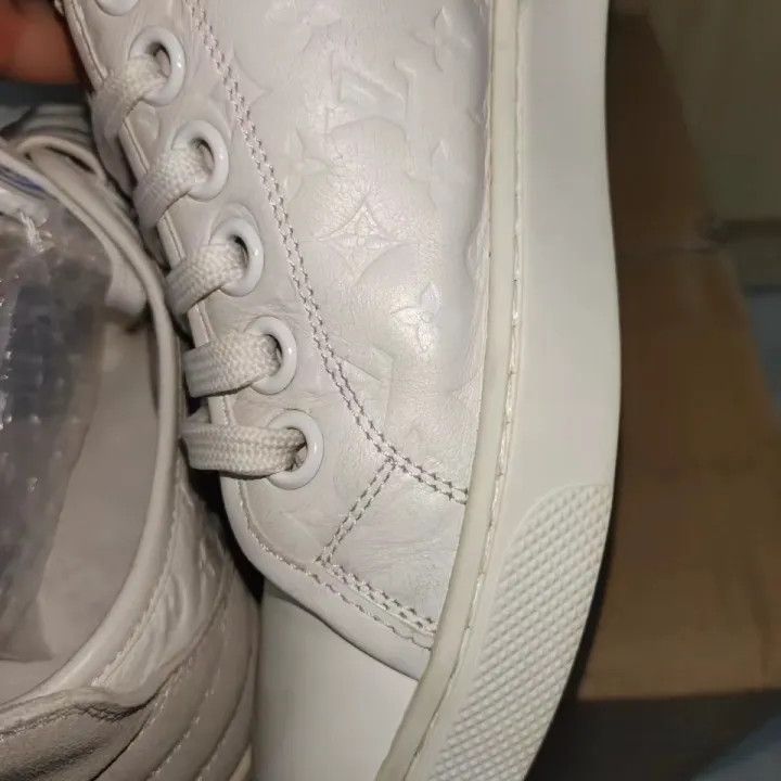 Louis Vuitton Louis Vuitton Low-Top Slip-Resistant Sneakers 0079 Size US 6 / IT 36 - 8 Thumbnail