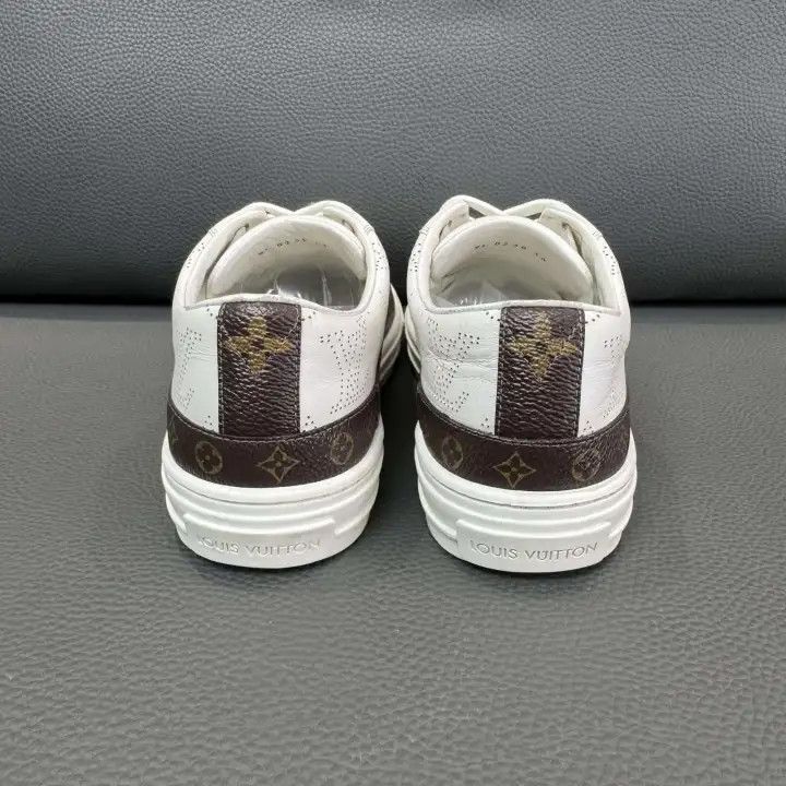 Louis Vuitton Louis Vuitton Stellar White Leather Sneakers 0079 Size US 6 / IT 36 - 4 Thumbnail