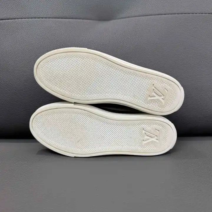 Louis Vuitton Louis Vuitton Stellar White Leather Sneakers 0079 Size US 6 / IT 36 - 7 Thumbnail