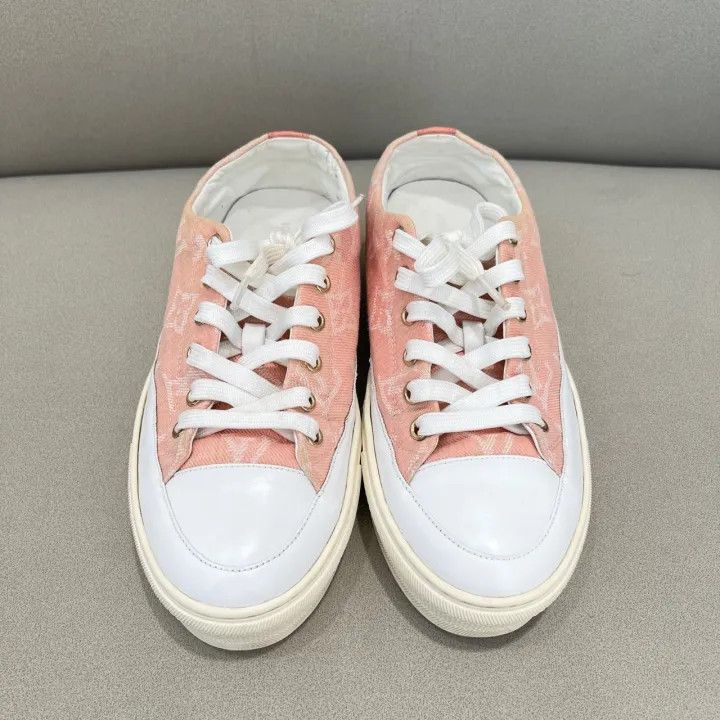Louis Vuitton Stellar Pink Low-Top Sneakers 0079
