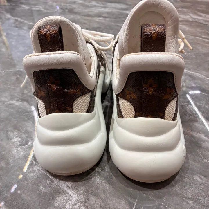 Louis Vuitton Louis Vuitton Archlight Low Top Sneakers for Women 0079 Size US 6 / IT 36 - 3 Thumbnail