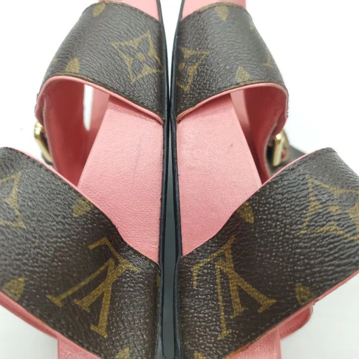 Louis Vuitton Louis Vuitton Pink Flat Slide Sandals 0079 Size US 6 / IT 36 - 10 Thumbnail