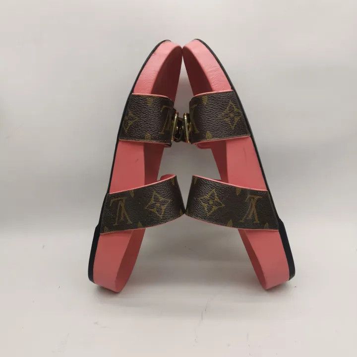 Louis Vuitton Louis Vuitton Pink Flat Slide Sandals 0079 Size US 6 / IT 36 - 12 Thumbnail