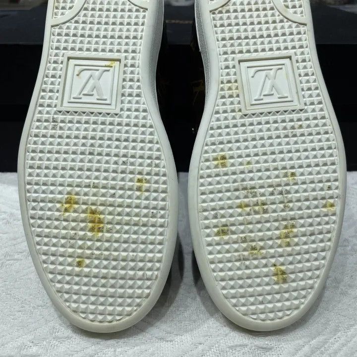 Louis Vuitton Louis Vuitton Frontrow Monogram Fashion Sneakers 0079 Size US 5 / IT 35 - 10 Thumbnail