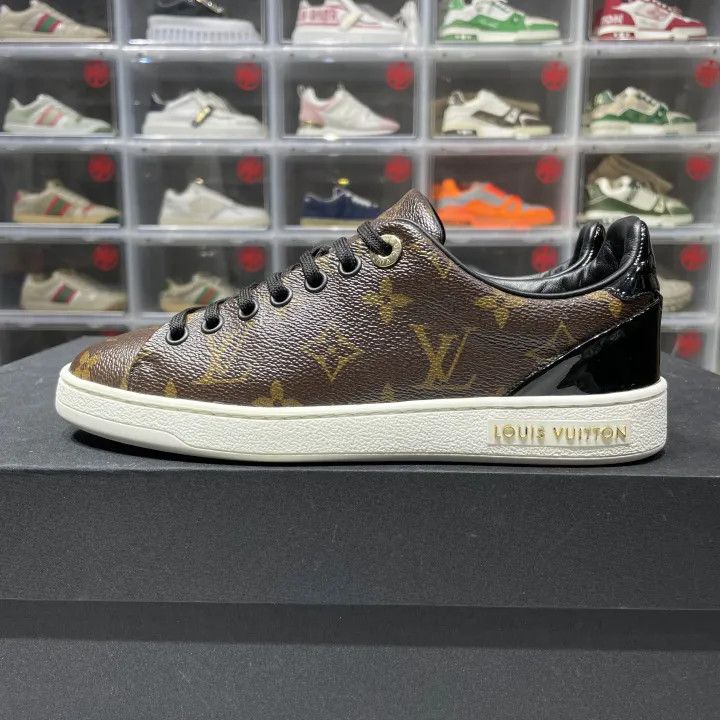 Louis Vuitton Louis Vuitton Frontrow Monogram Fashion Sneakers 0079 Size US 5 / IT 35 - 6 Thumbnail