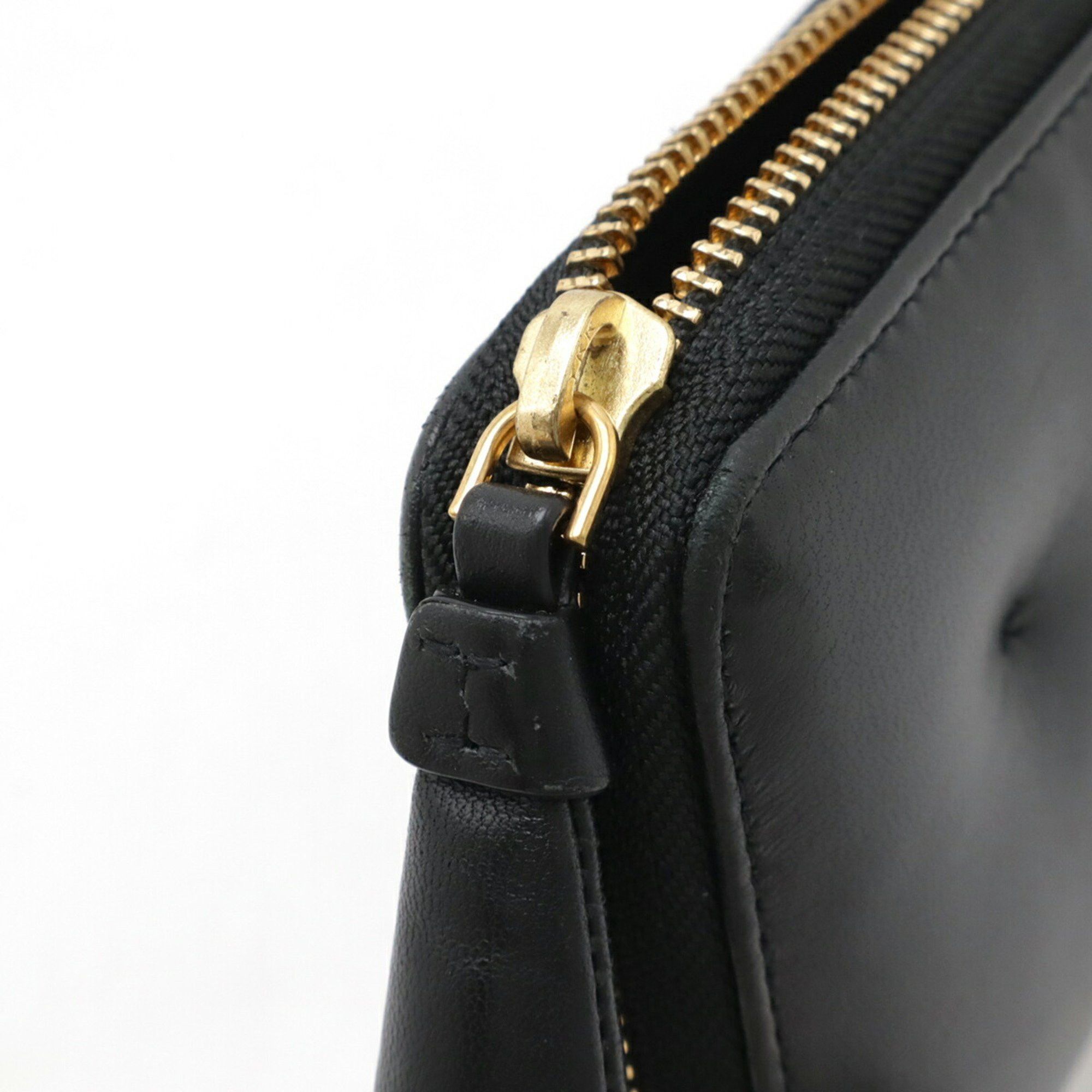ANYA HINDMARCH Chubby Round Long Wallet in Leather, Black