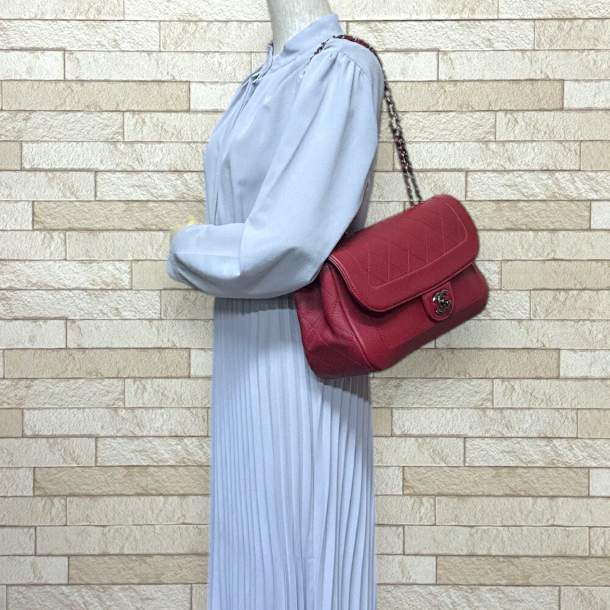 Chanel CHANEL Matelasse Shoulder Bag Leather Red Women's W Chain Size ONE SIZE - 2 Thumbnail