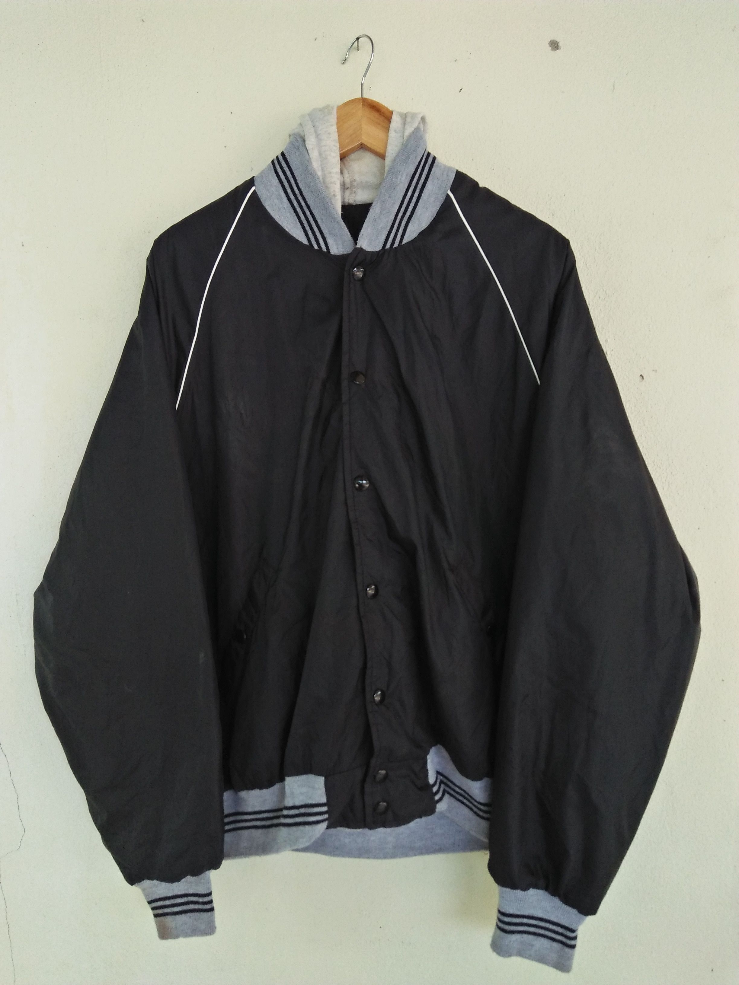 Japanese Brand × Vintage BAIT & TACKLE KARIL Fishing Gear Embroidered Hoodie Jacket Size US L / EU 52-54 / 3 - 2 Thumbnail