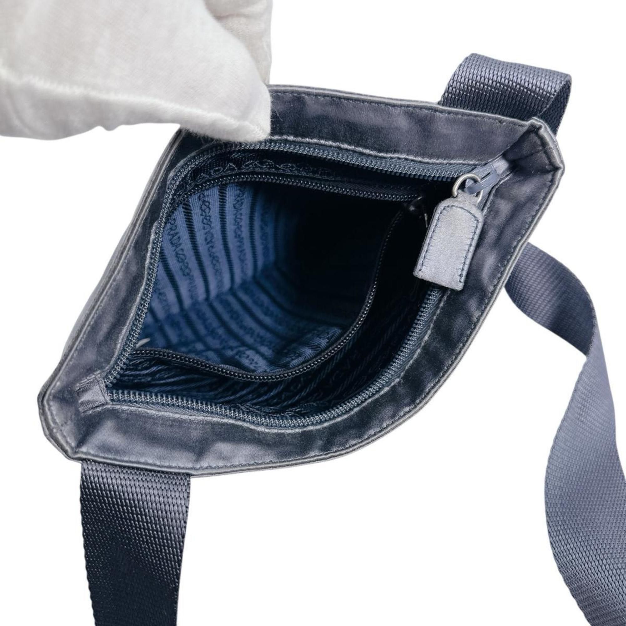 Prada PRADA Shoulder Bag Pochette Triangle Logo Silk Satin Light Gray Size ONE SIZE - 7 Thumbnail